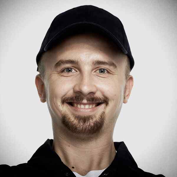 https://wotherspoons.com/wp-content/uploads/2018/09/our_team_03-1.jpg